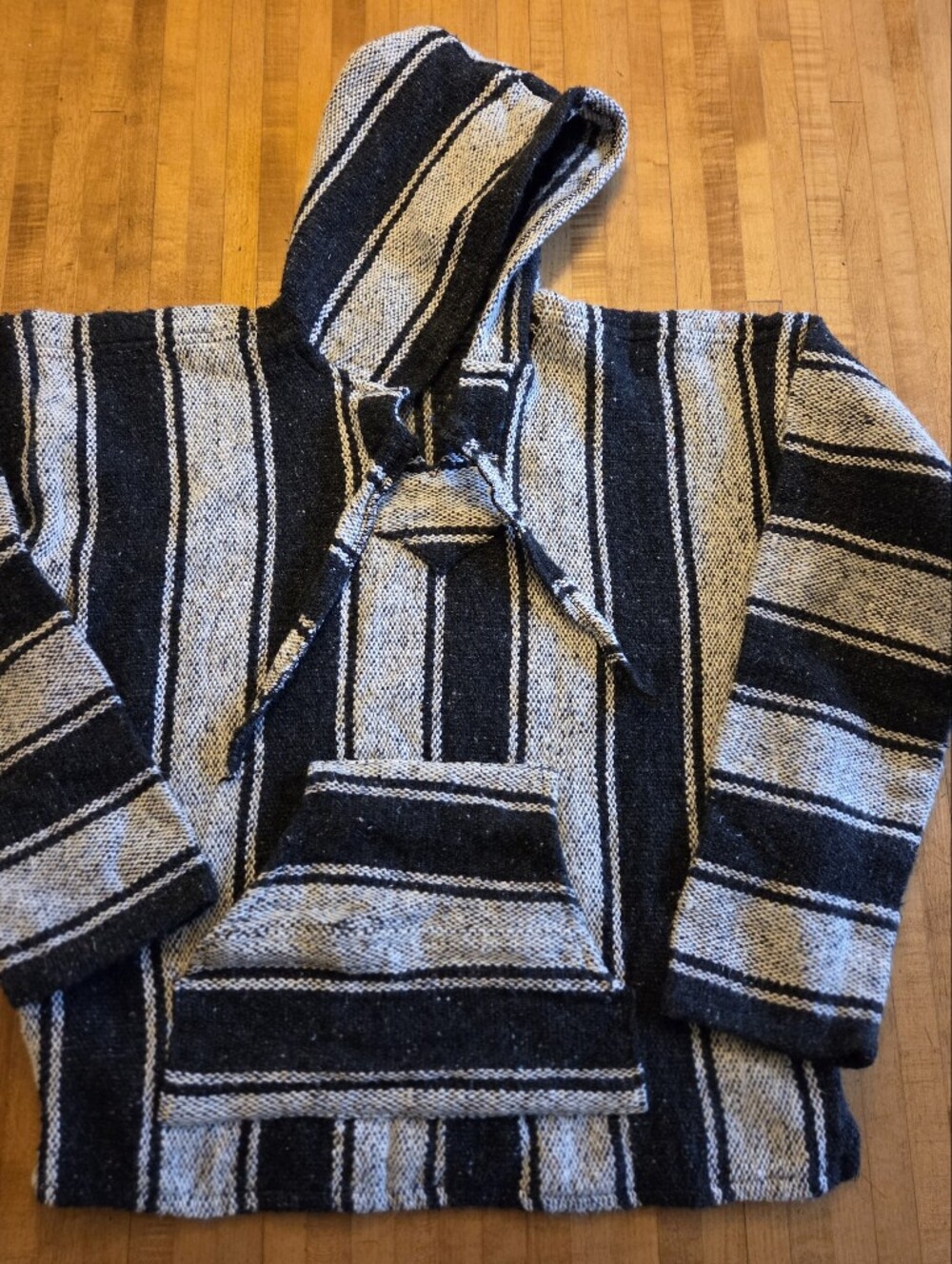 Yarima Handmade Narive Apparel Striped Black & Cream Hooded Baja Sweater M